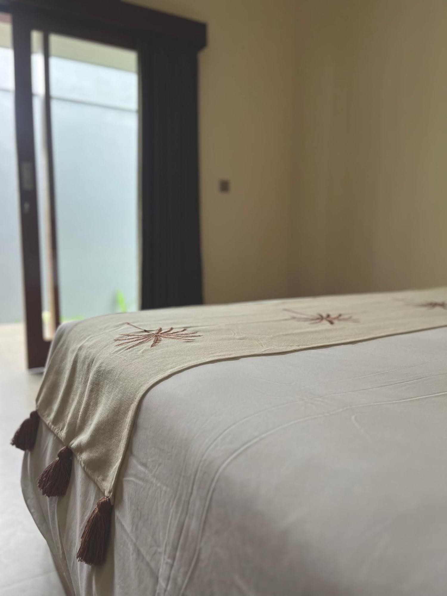 Tropical Almond Villa Uluwatu Eksteriør bilde