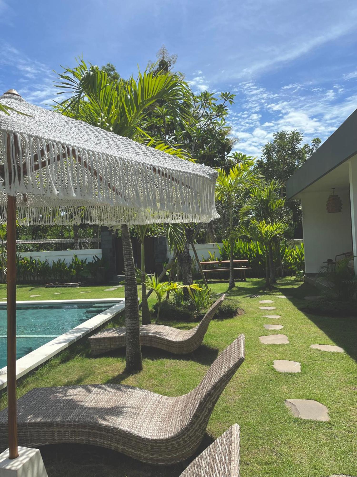 Tropical Almond Villa Uluwatu Eksteriør bilde